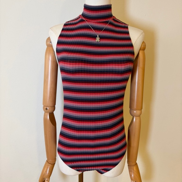 Abound Striped Ribbed Mock Neck Bodysuit XS - Picture 5 of 10